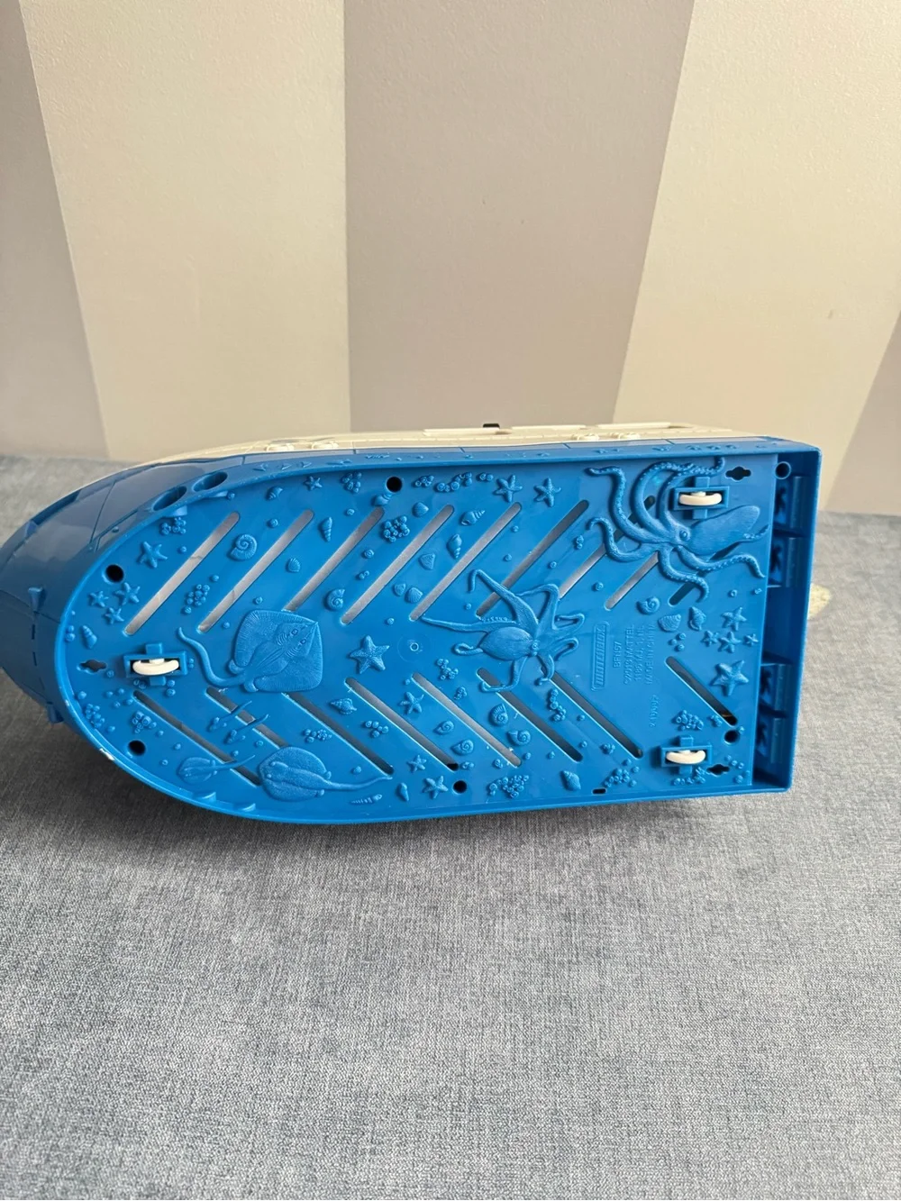 Matchbox Marine Rescue Shark Ship